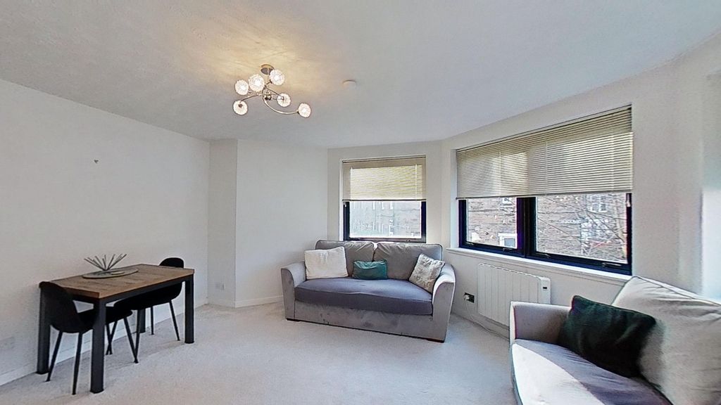 Property photo 1 of 18 Photo 1