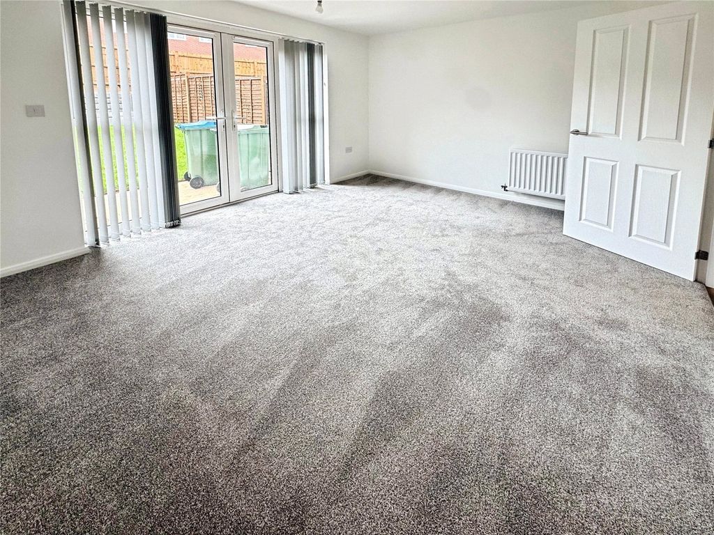 Property photo 3 of 10 Picture No. 09