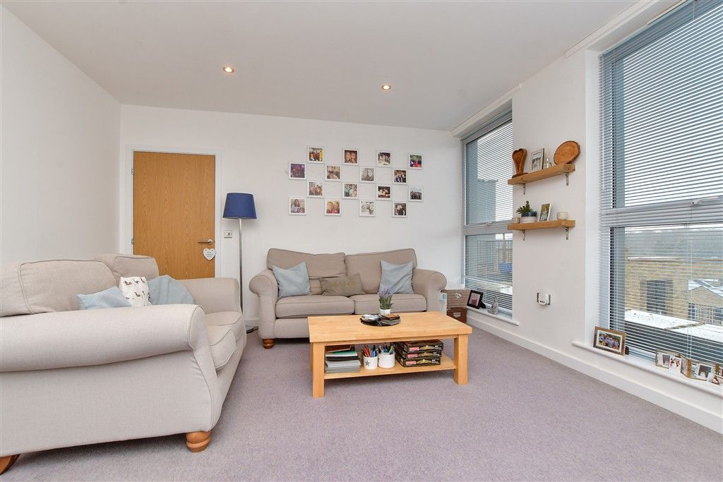 Property photo 1 of 7 Kitchen / Living / Dining Room