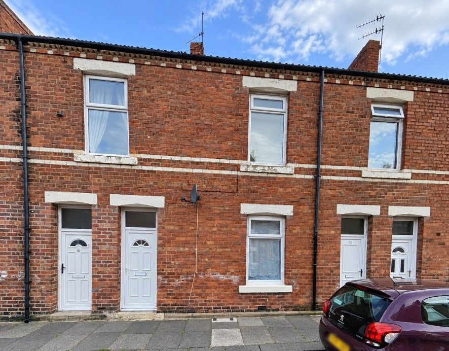Property photo 1 of 2