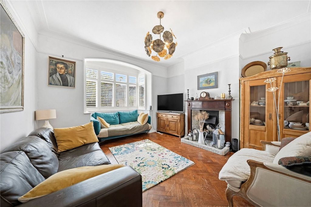 Property photo 2 of 16 Reception Room
