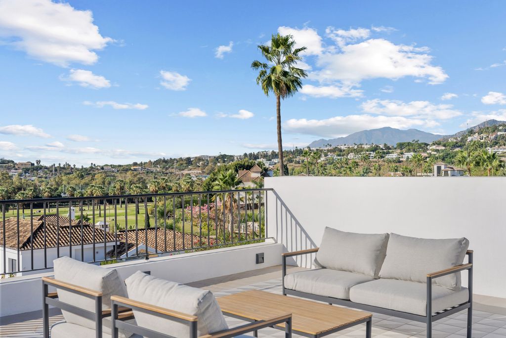 Property photo 3 of 35 Image