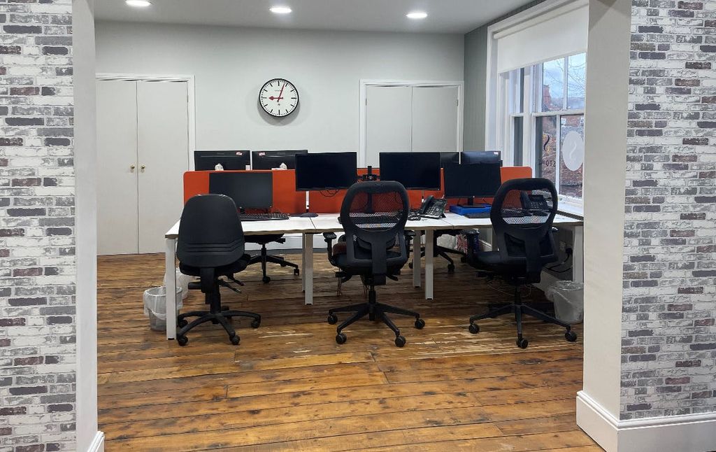 Property photo 2 of 3 Officetorent_Altrincham2.Png