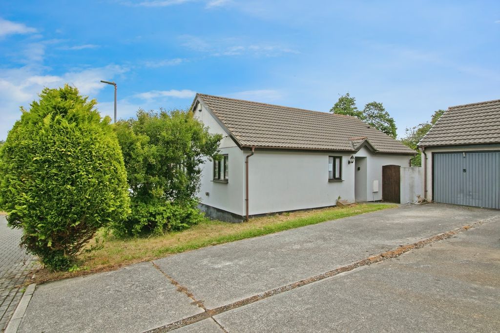 Property photo 1 of 13 Photo
