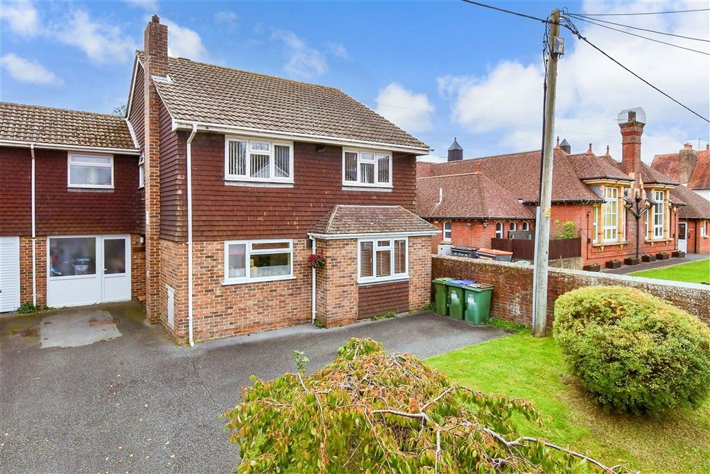 Property photo 2 of 14 Front