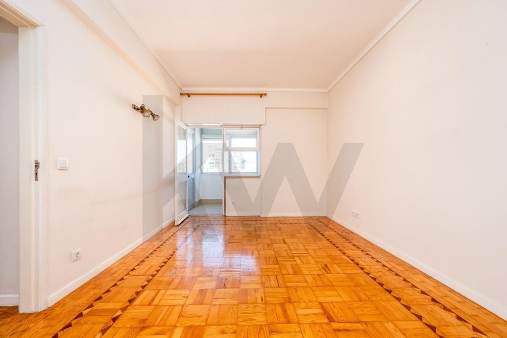 Property photo 3 of 24
