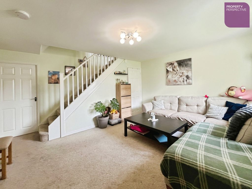 Property photo 2 of 15 Living Room