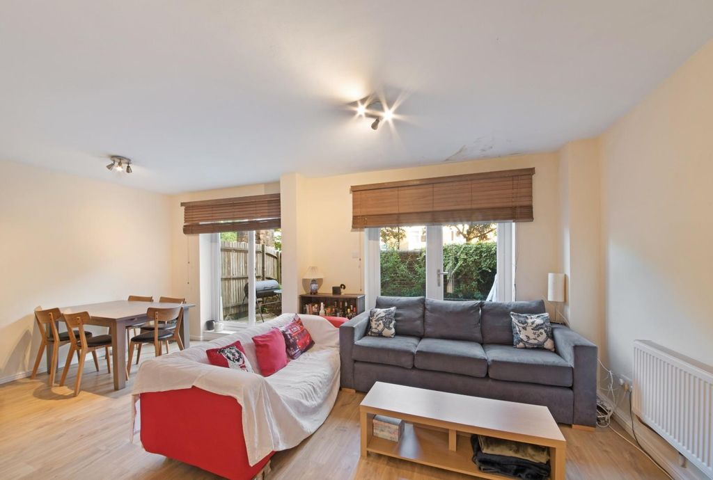 Property photo 1 of 13 Printers Mews, 54-13.Jpg