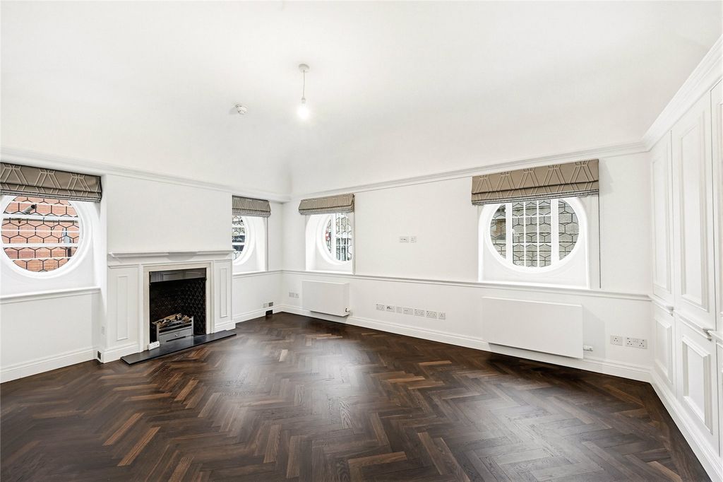 Property photo 3 of 20 Picture No. 13