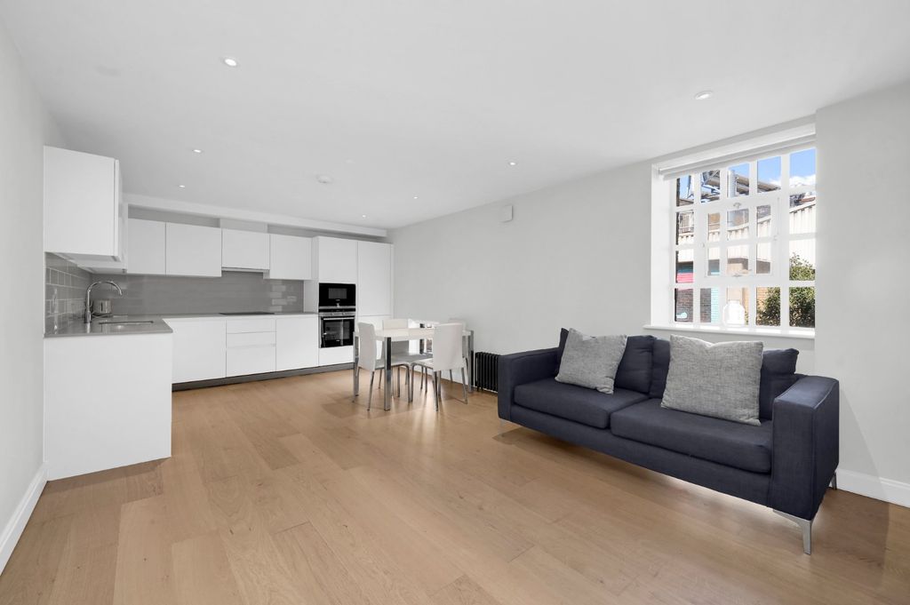 Property photo 1 of 18 Picture No. 20