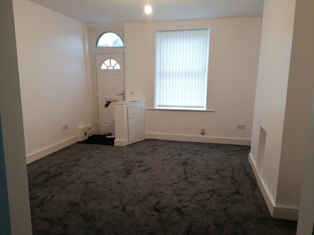 Property photo 2 of 18 399 Rochdale Road-1.Jpg