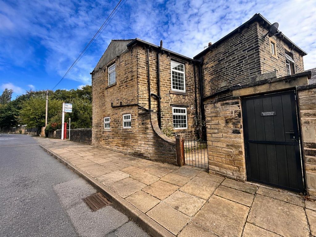 Property photo 1 of 15 Heath Cottage 1.Jpg