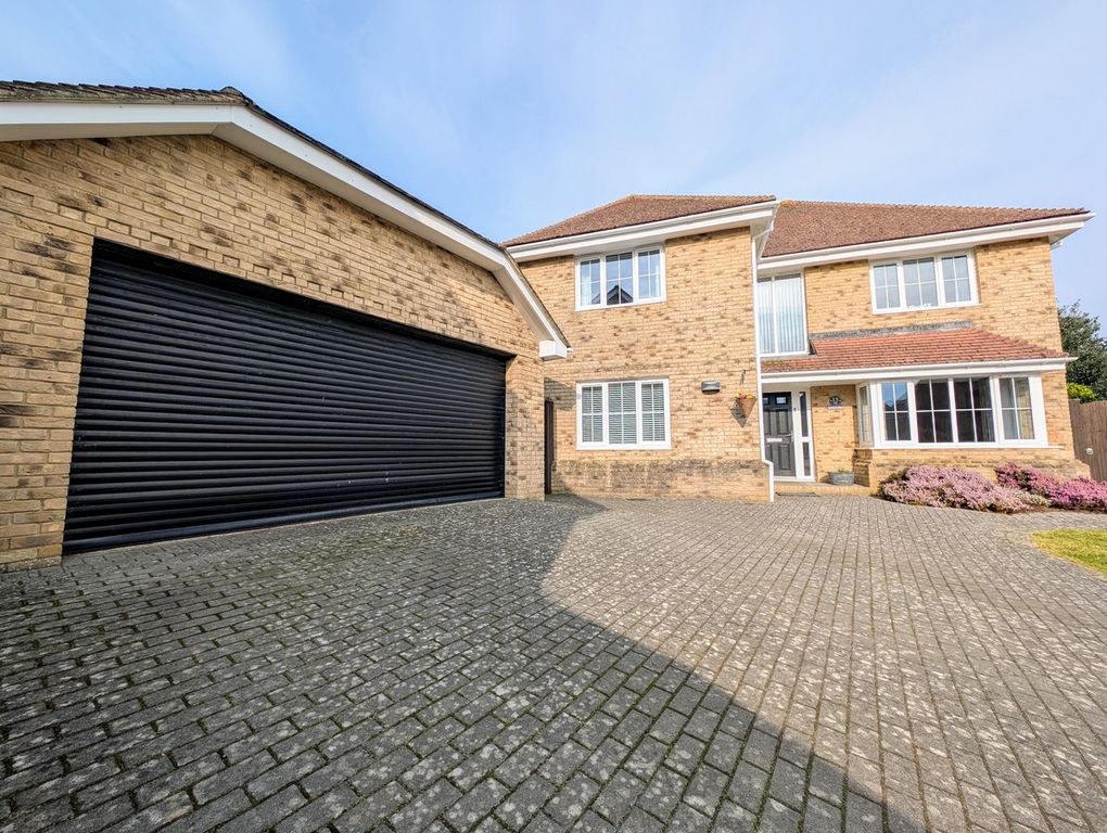 Property photo 1 of 47