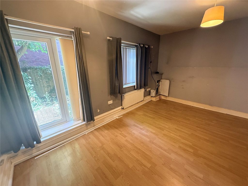 Additional image 12 of 17 bed flat for salePenkett Road, Wallasey, Merseyside CH45