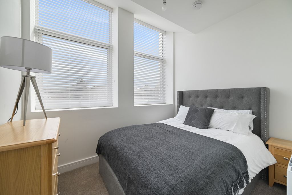 Property photo 2 of 11 Bedroom 2