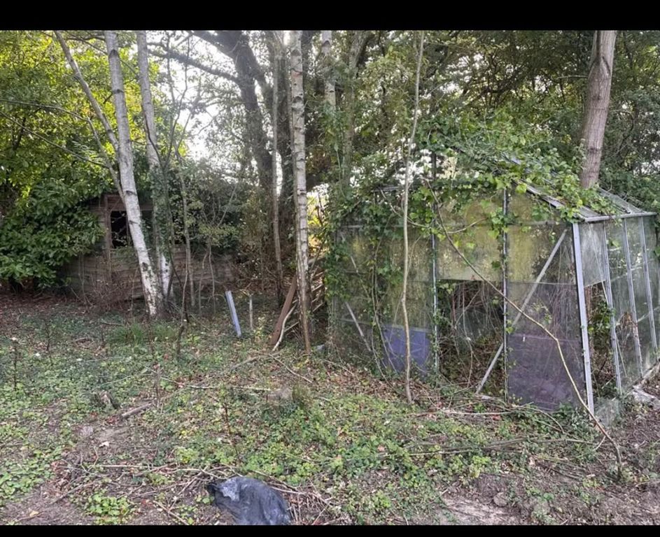 Property photo 3 of 4