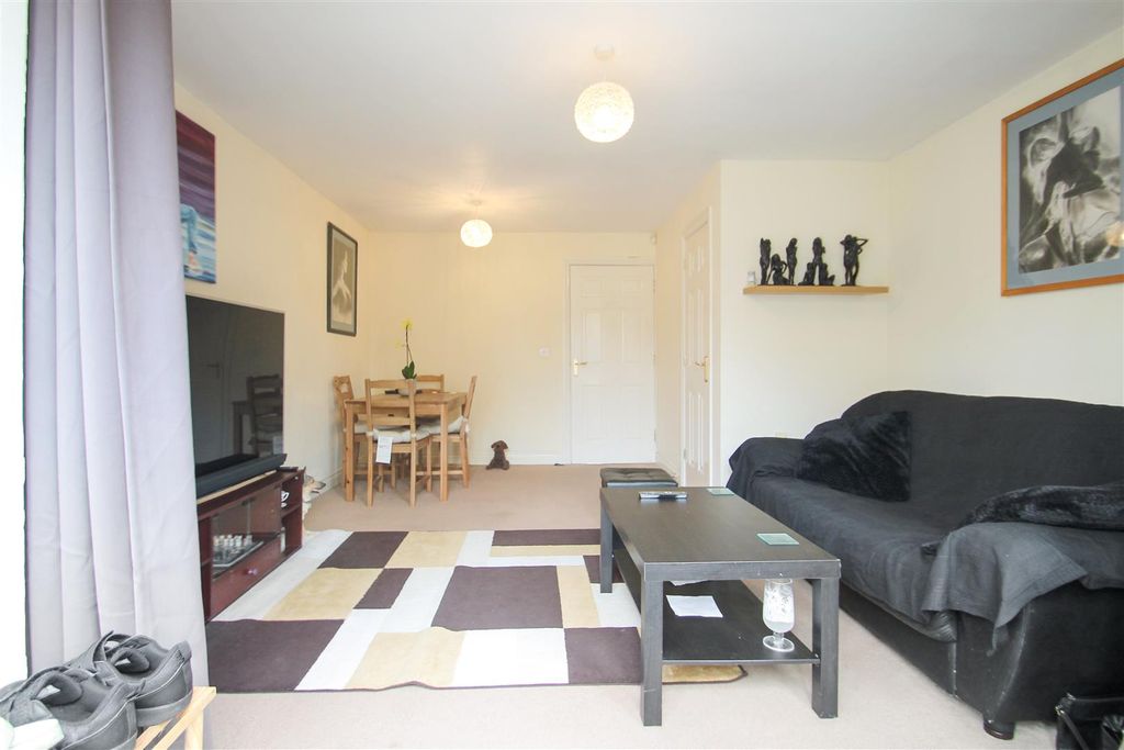 Property photo 2 of 19 Img_9127.Jpg