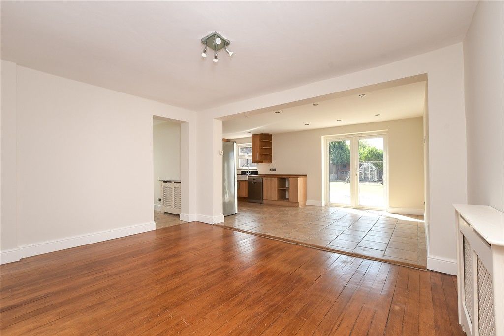Property photo 1 of 16 Living Area