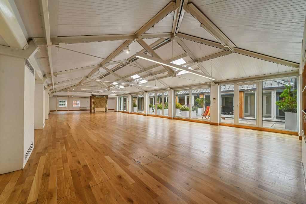 Property photo 1 of 30 MD-Bc-Arnoldcircus-16.Jpg