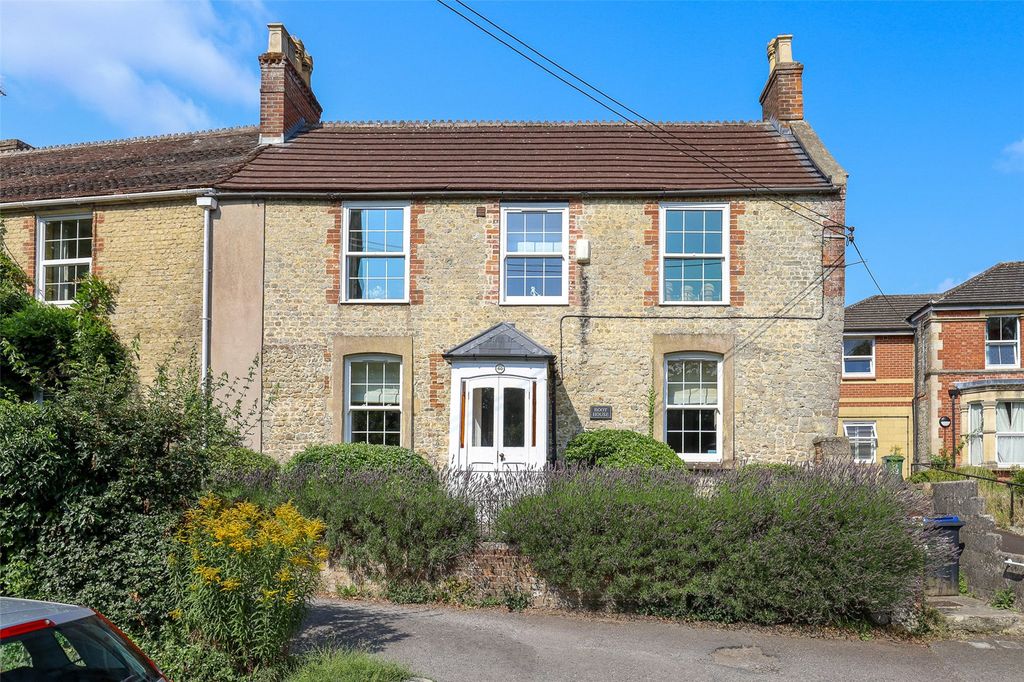 Property photo 1 of 23 Picture No. 14