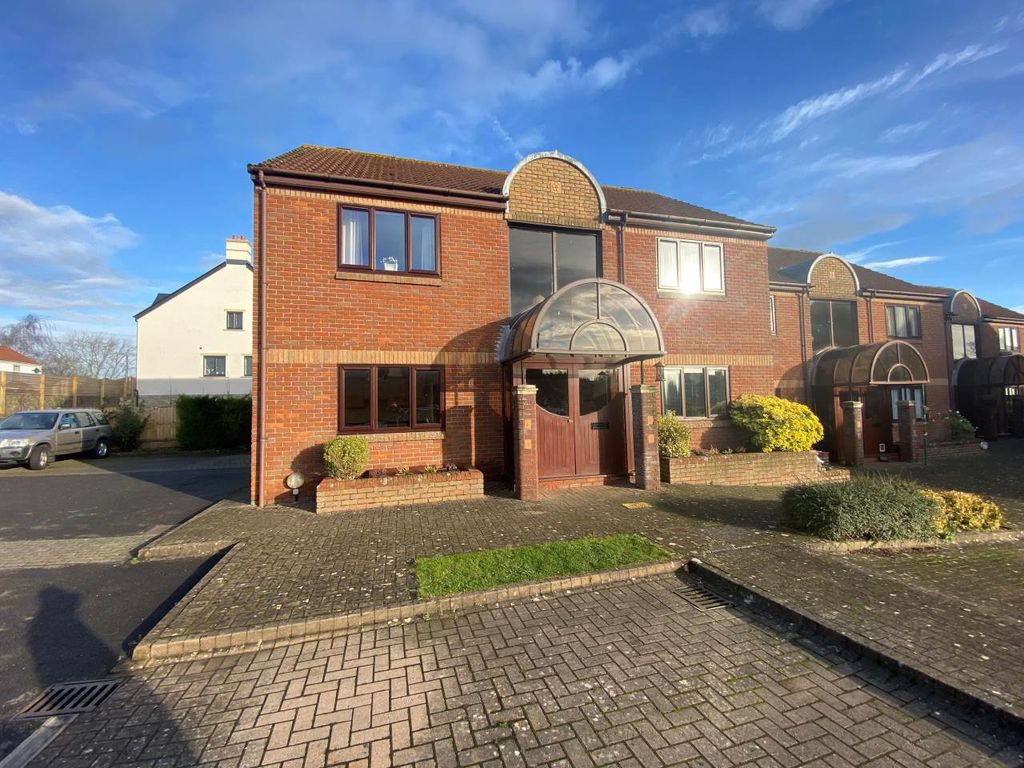 Property photo 1 of 8 Front 1