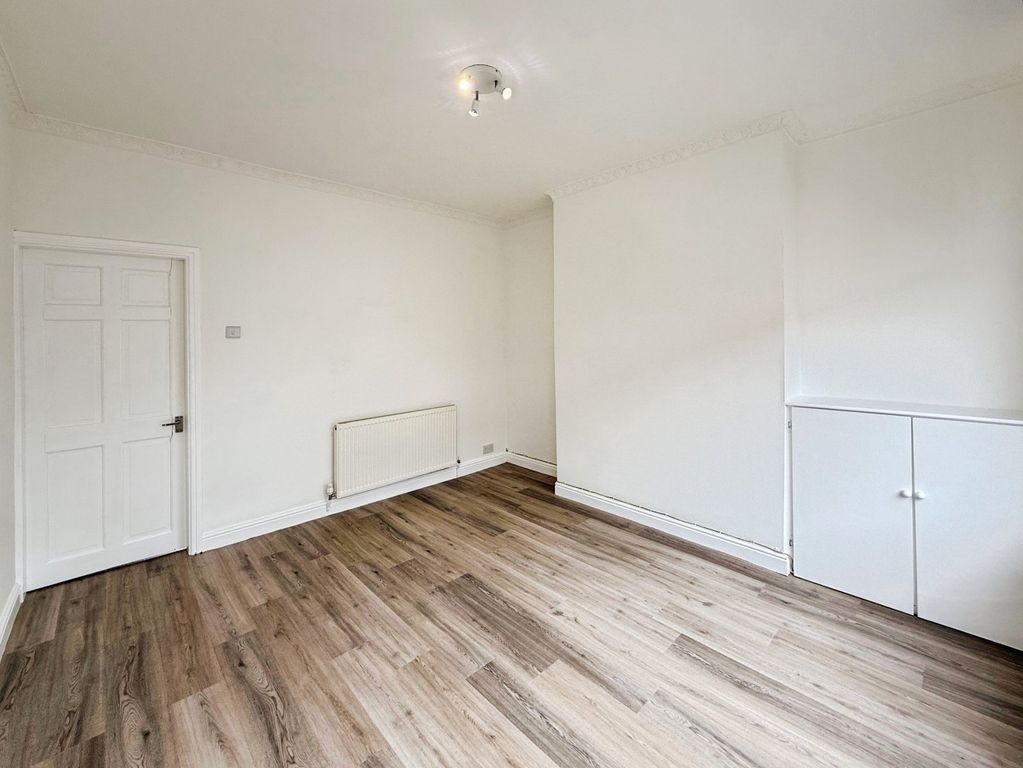 Property photo 3 of 10 Picture No. 07
