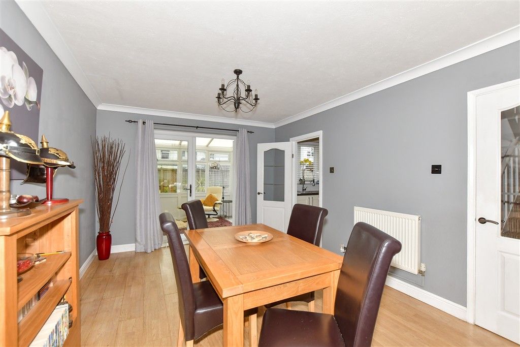 Property photo 2 of 9 Dining Area