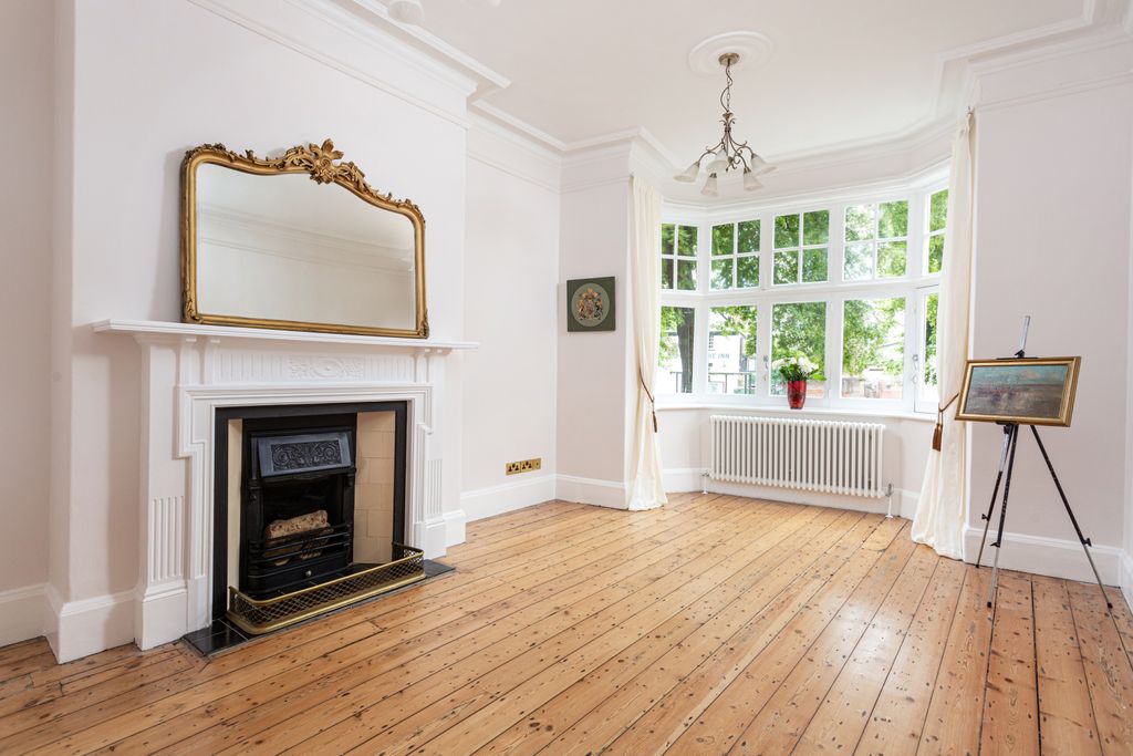 Property photo 2 of 13 Picture No. 08