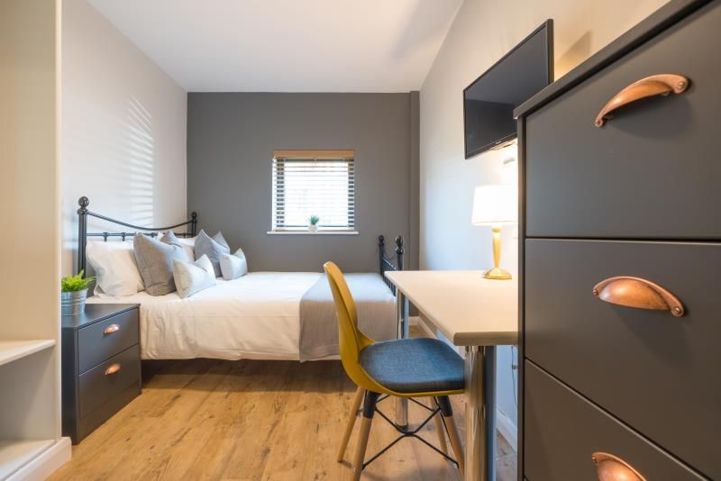 Property photo 2 of 19 Photo 1