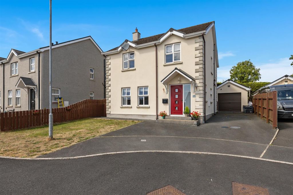 Property photo 3 of 32 41 Cumber Park 20.Jpg