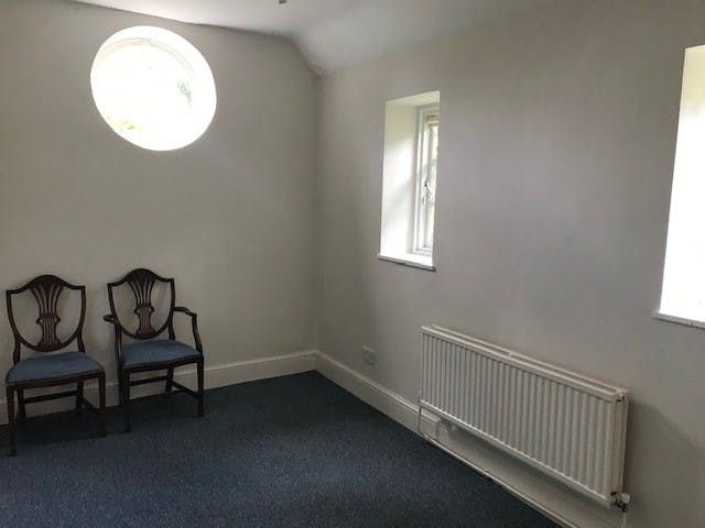 Property photo 2 of 4 Room 40 Internal 1.Jpg