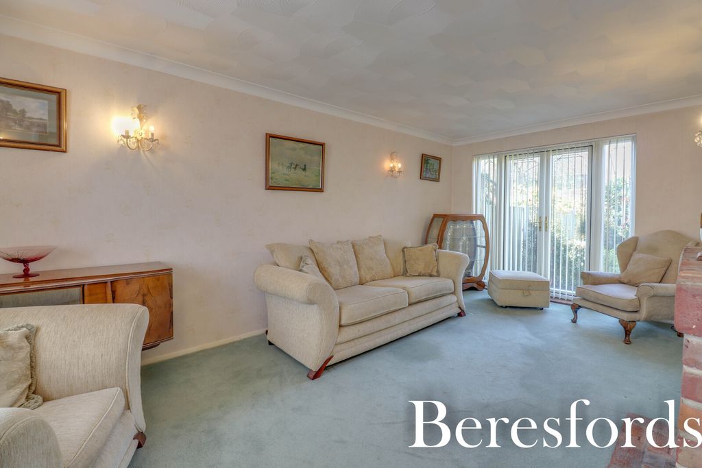 Property photo 2 of 16 Picture No. 05