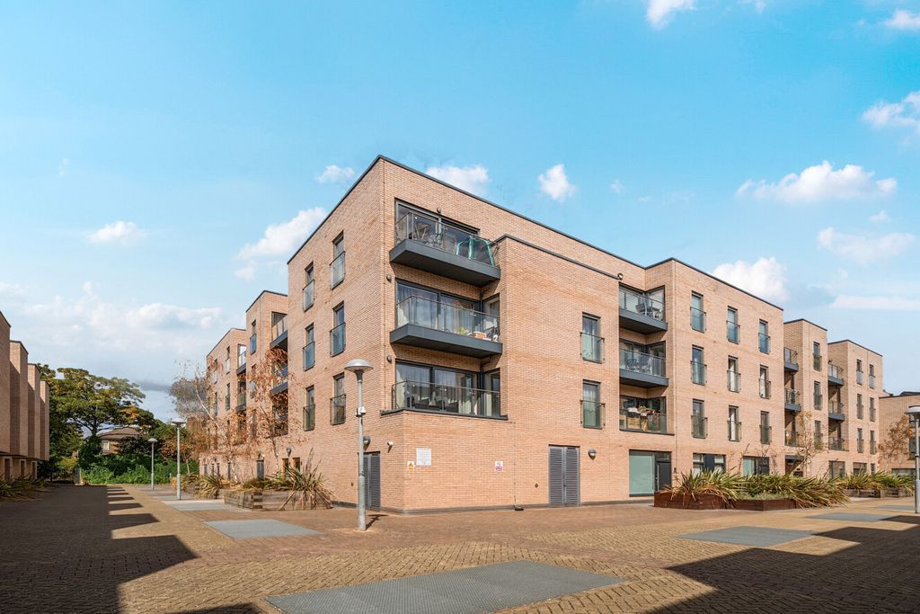 Property photo 1 of 22 1508981-1-1A01A17...
