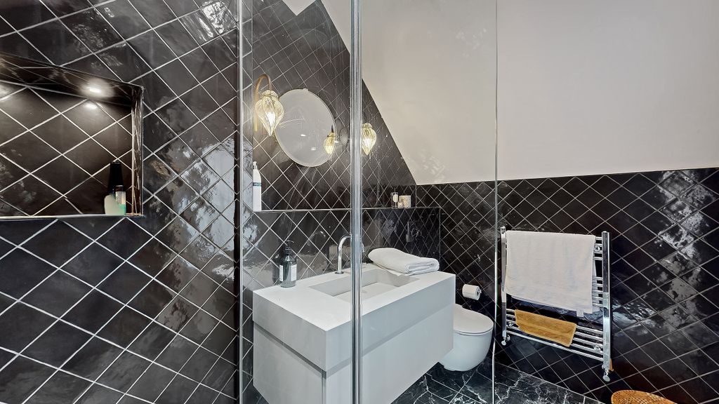 Additional image 26 of 2 bed penthouse for salePenthouse, Old School House, Hillhead G12