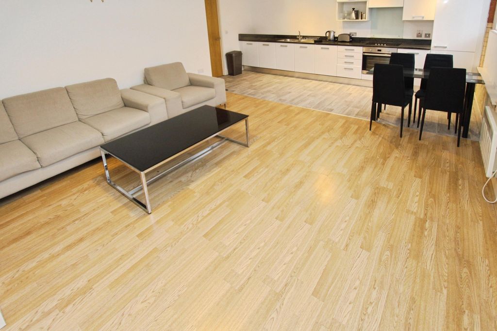 Property photo 3 of 9