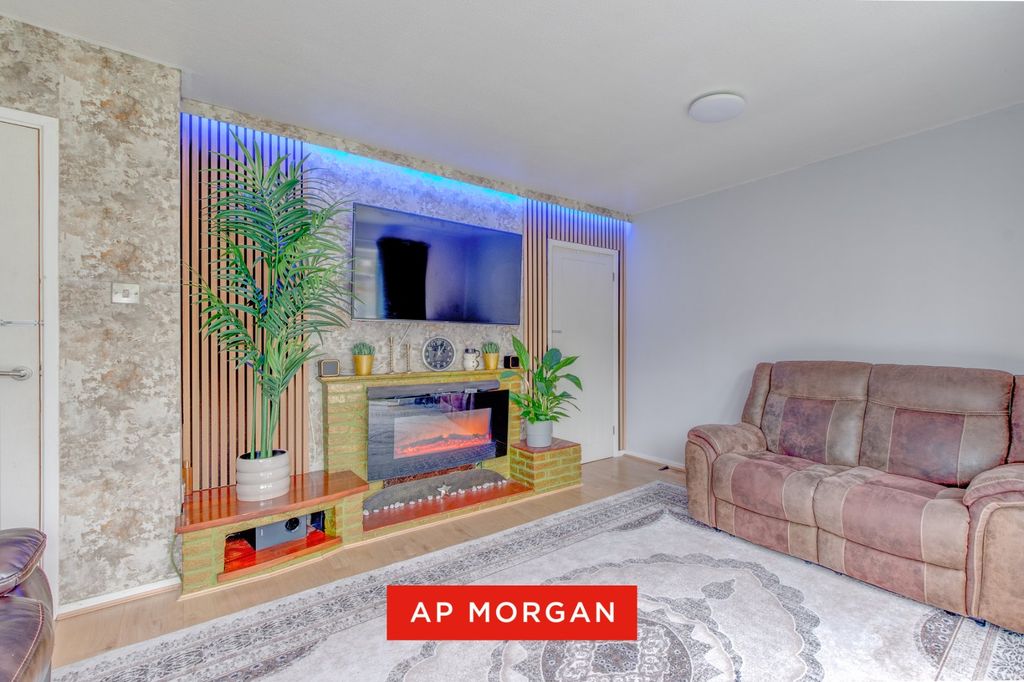 Property photo 3 of 13 Picture No. 14