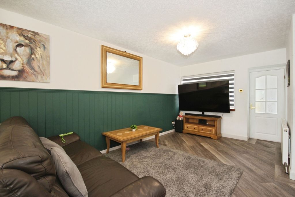 Property photo 2 of 15 Pbox-Img.Jpg