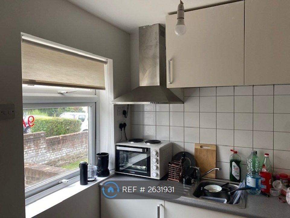 Property photo 2 of 4
