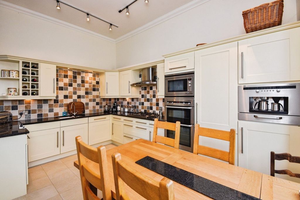 Additional image 7 of 3 bed flat for saleHighfield House, Hawkshead Hill, Ambleside LA22