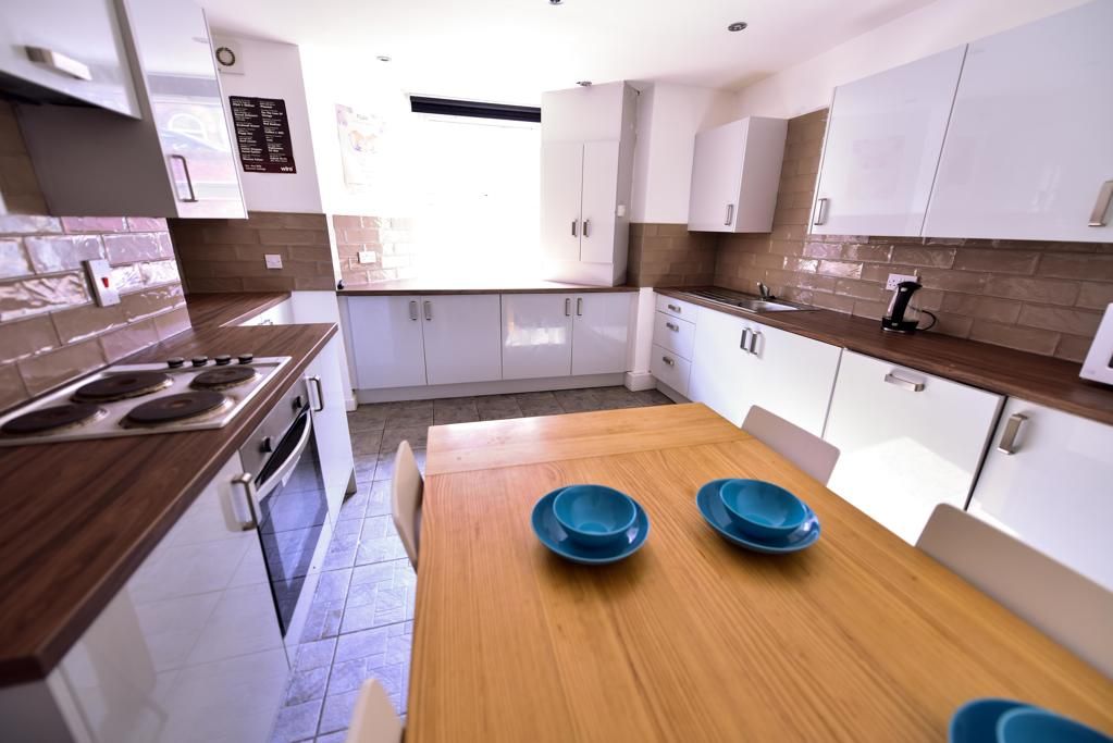 Property photo 2 of 13 Jpg