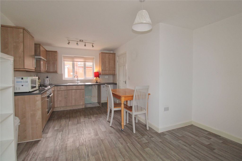 Property photo 3 of 19 Picture No. 11