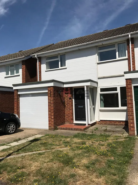 Rushden Drive, Reading RG2 - View 3