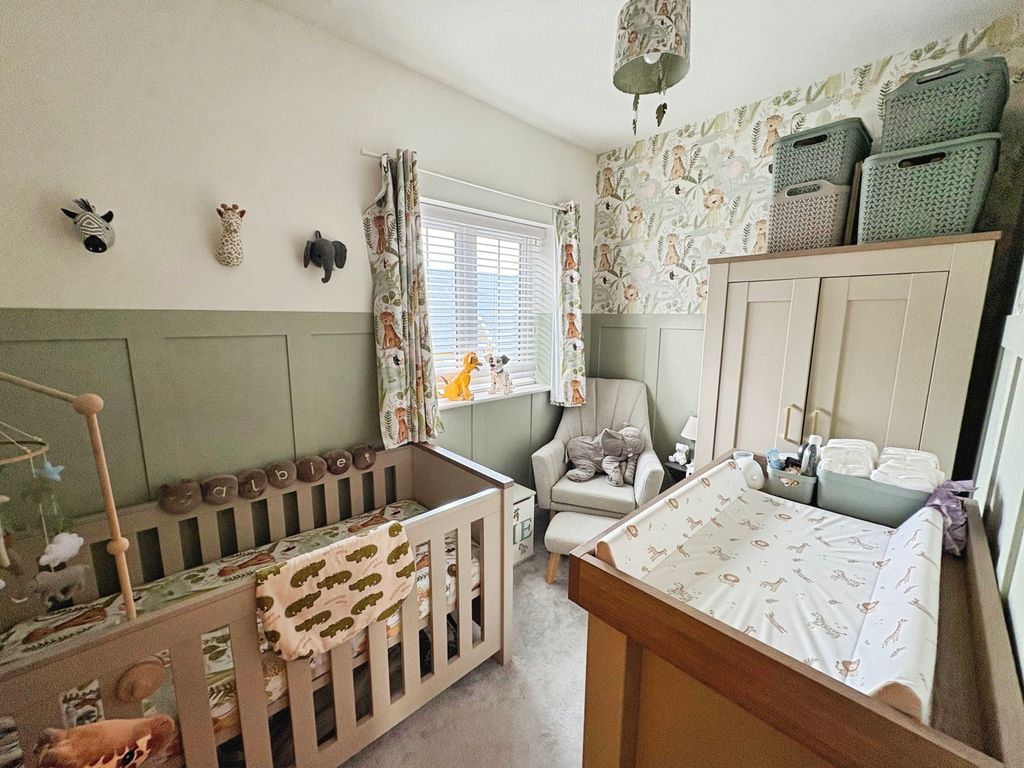Property photo 3 of 12 Pbox-Img.Jpg