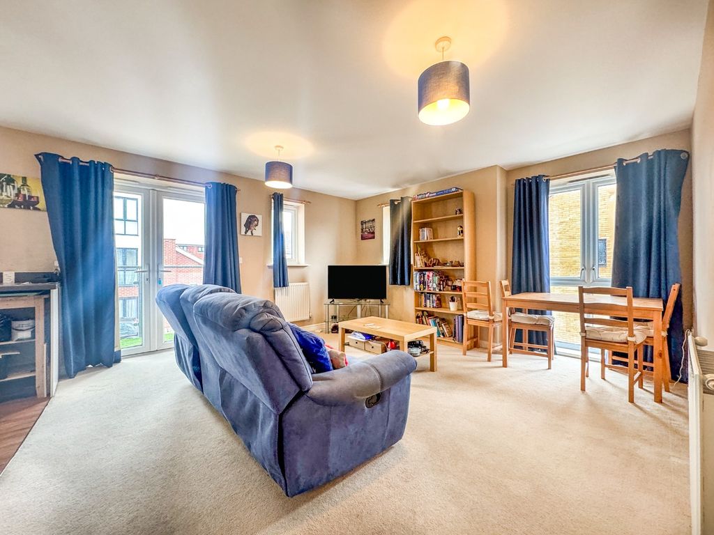 Property photo 3 of 15 4351855