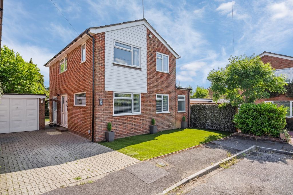 Property photo 1 of 17