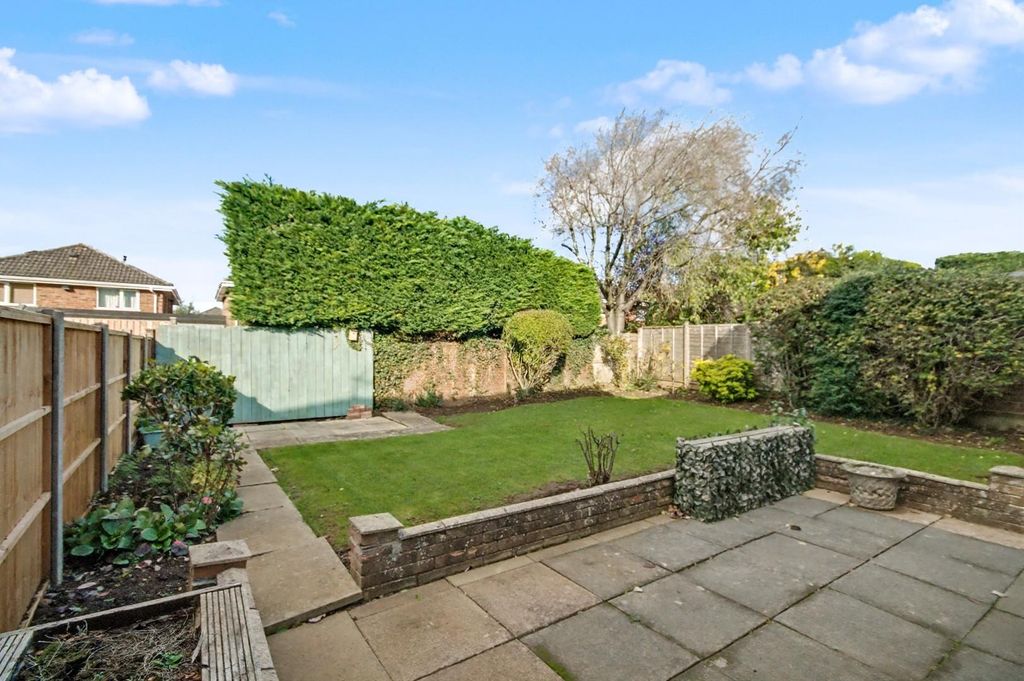 Property photo 2 of 14