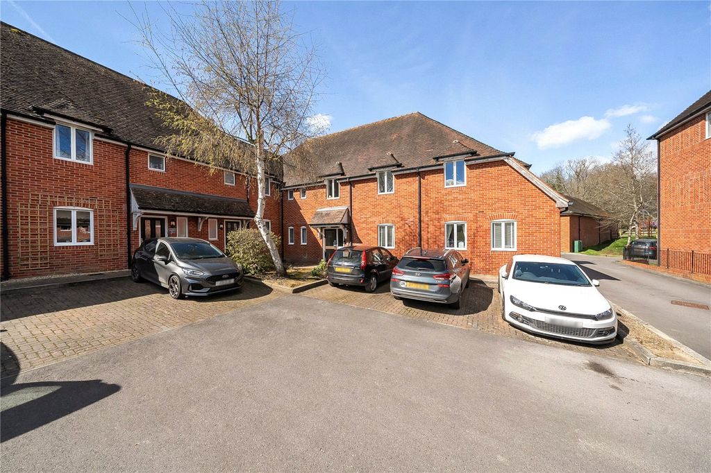 Property photo 1 of 10 Picture No. 01