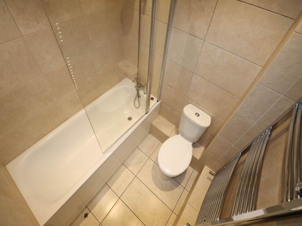 Property photo 2 of 5 6d0Ebe32-0c20-4921-854d-ee70A8712cd7