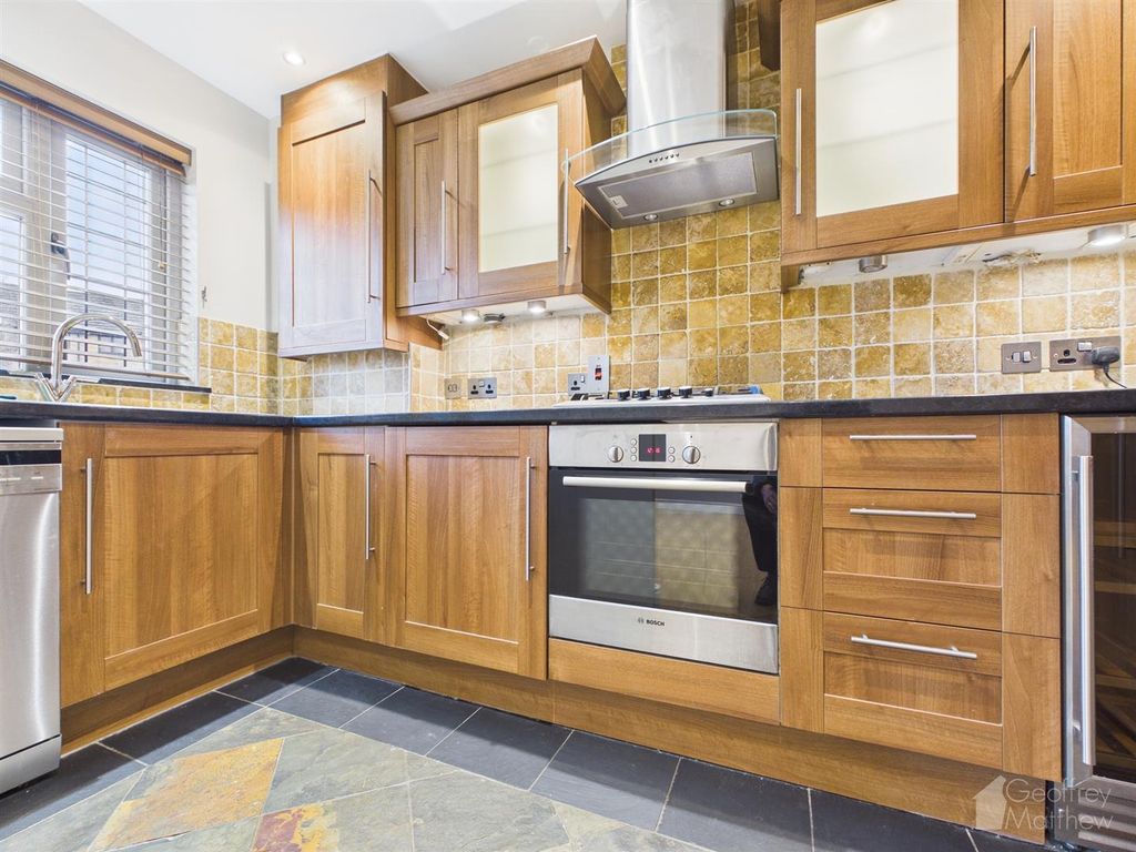 Property photo 2 of 5 Cam02365G0-Pr0419-Still001.Jpg