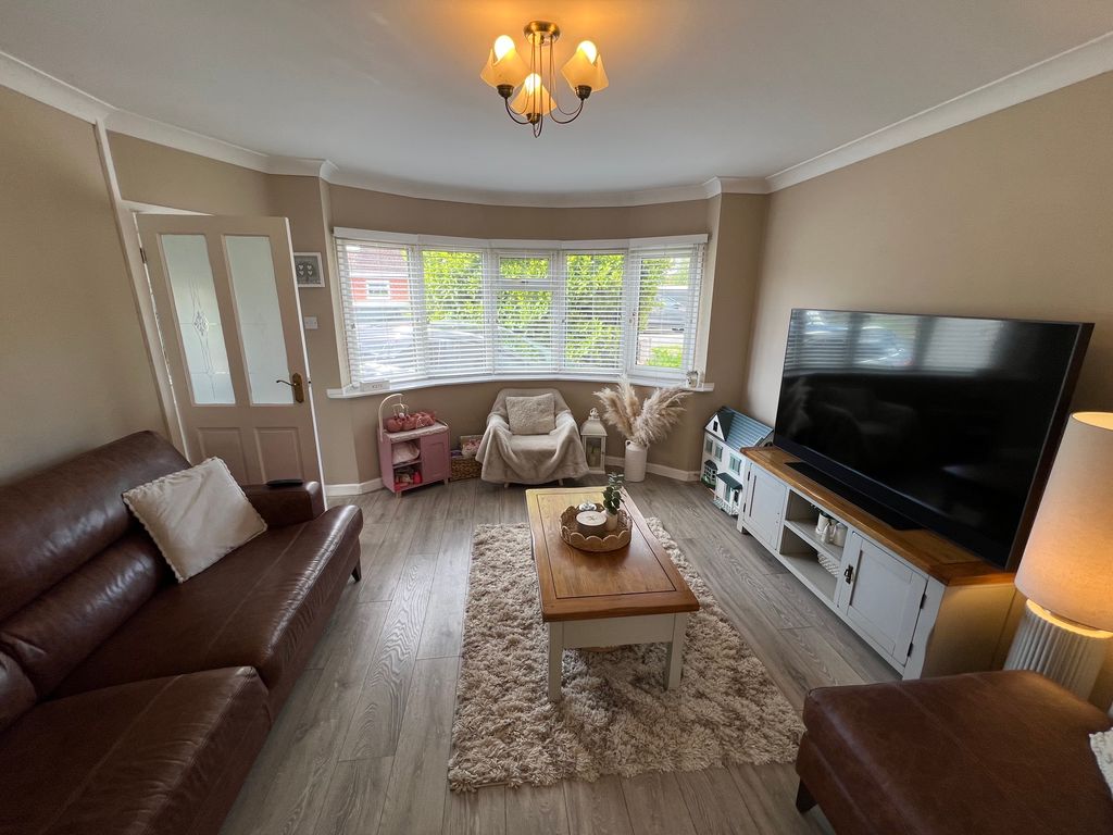 Property photo 2 of 20 Img_0309